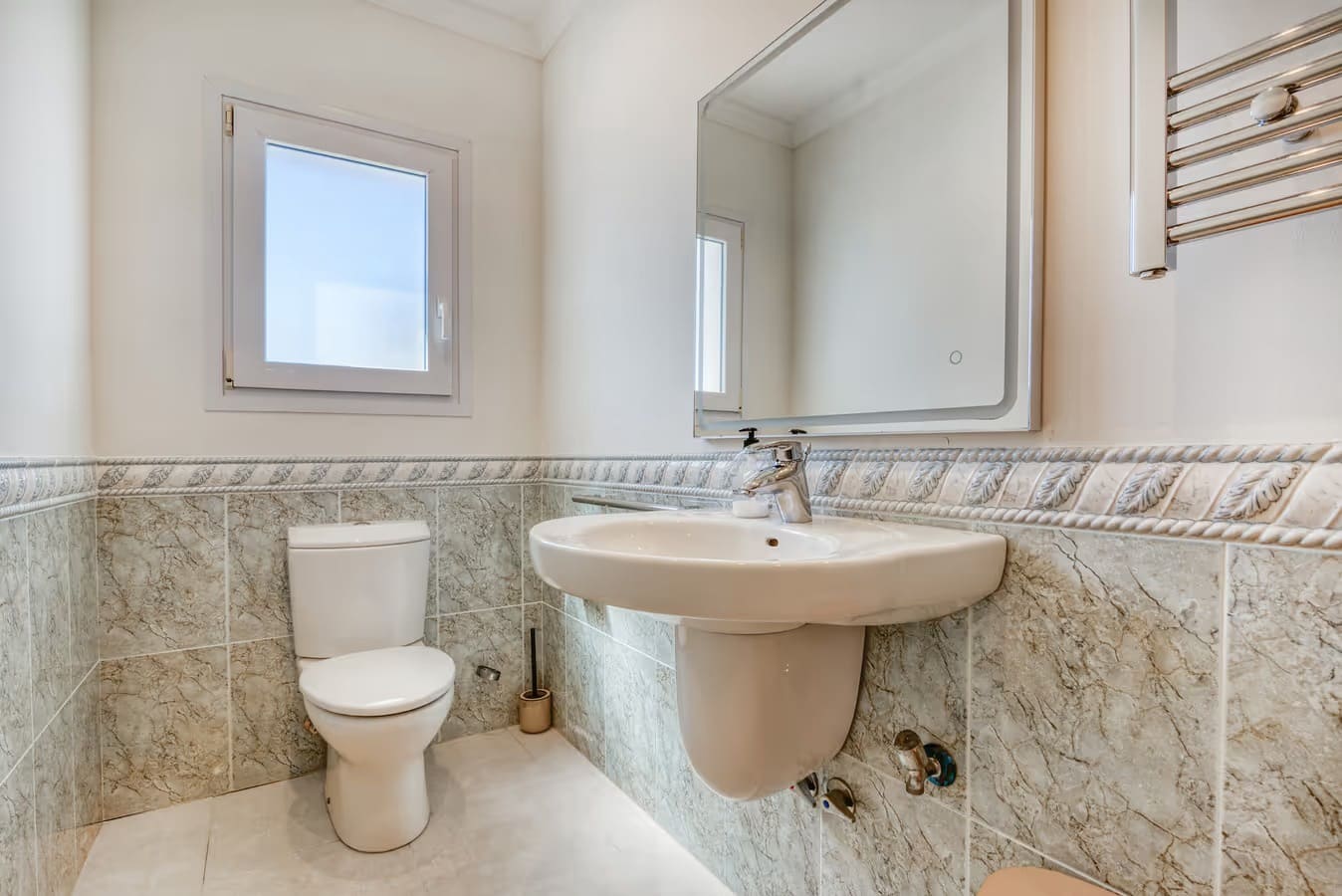 4 slaapkamer Villa te huur in Javea / Xabia met zwembad garage - € 2.500 (Ref: 9858059)