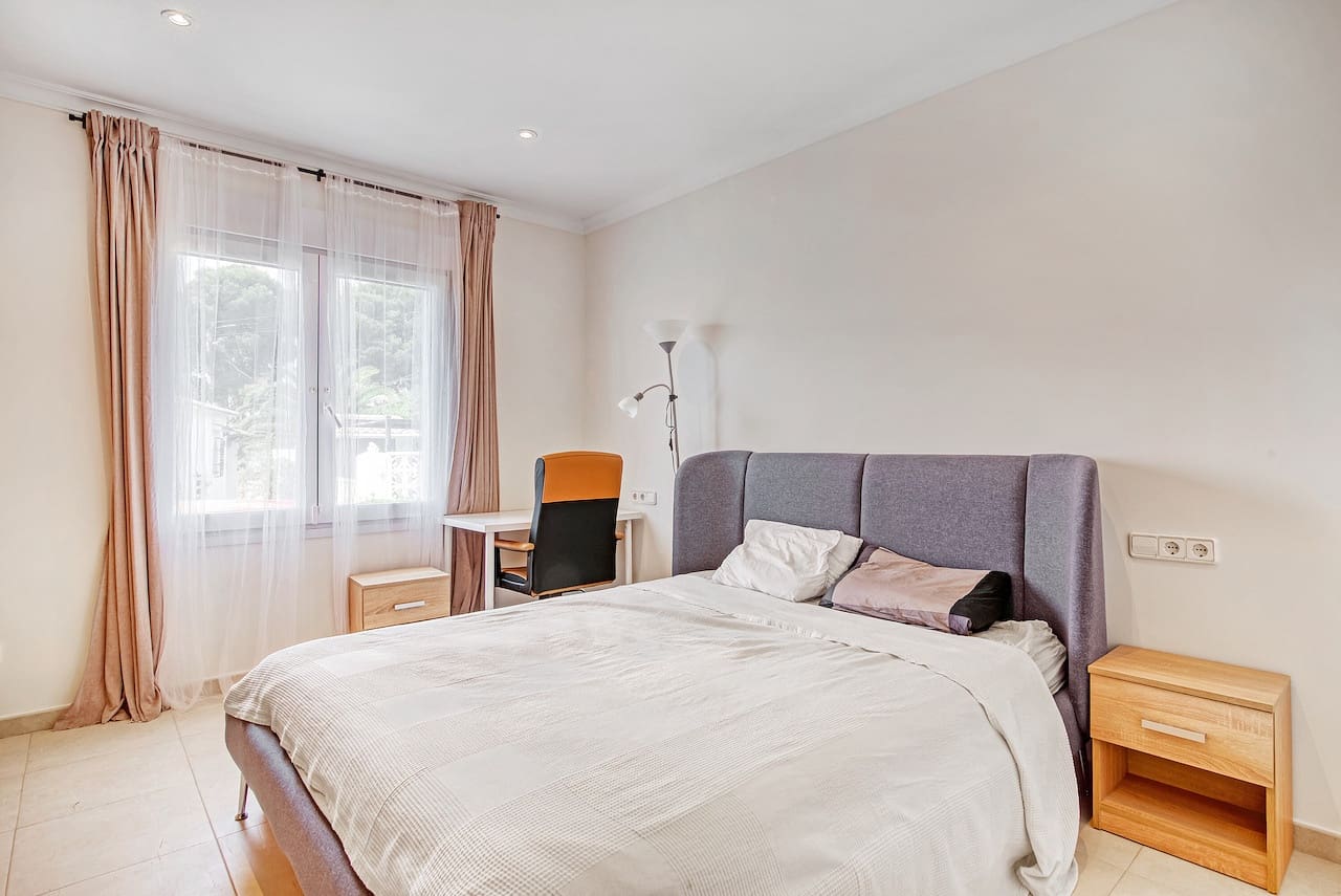4 slaapkamer Villa te huur in Javea / Xabia met zwembad garage - € 2.500 (Ref: 9858059)