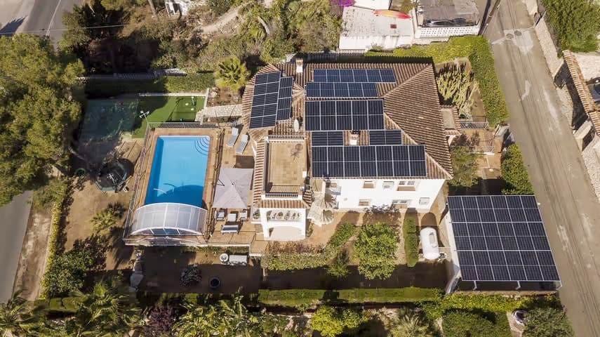 4 slaapkamer Villa te huur in Javea / Xabia met zwembad garage - € 2.500 (Ref: 9858059)