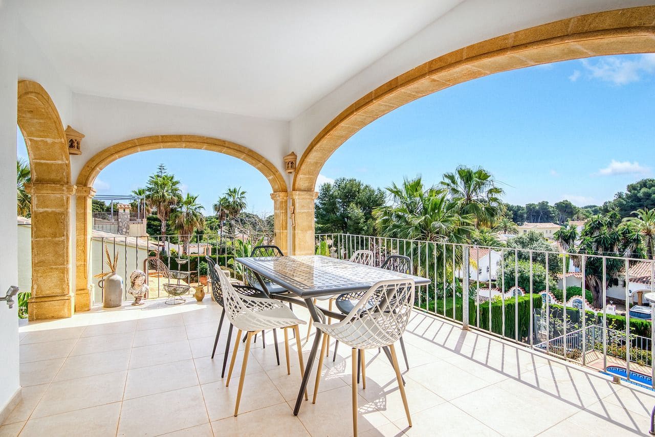 4 slaapkamer Villa te huur in Javea / Xabia met zwembad garage - € 2.500 (Ref: 9858059)
