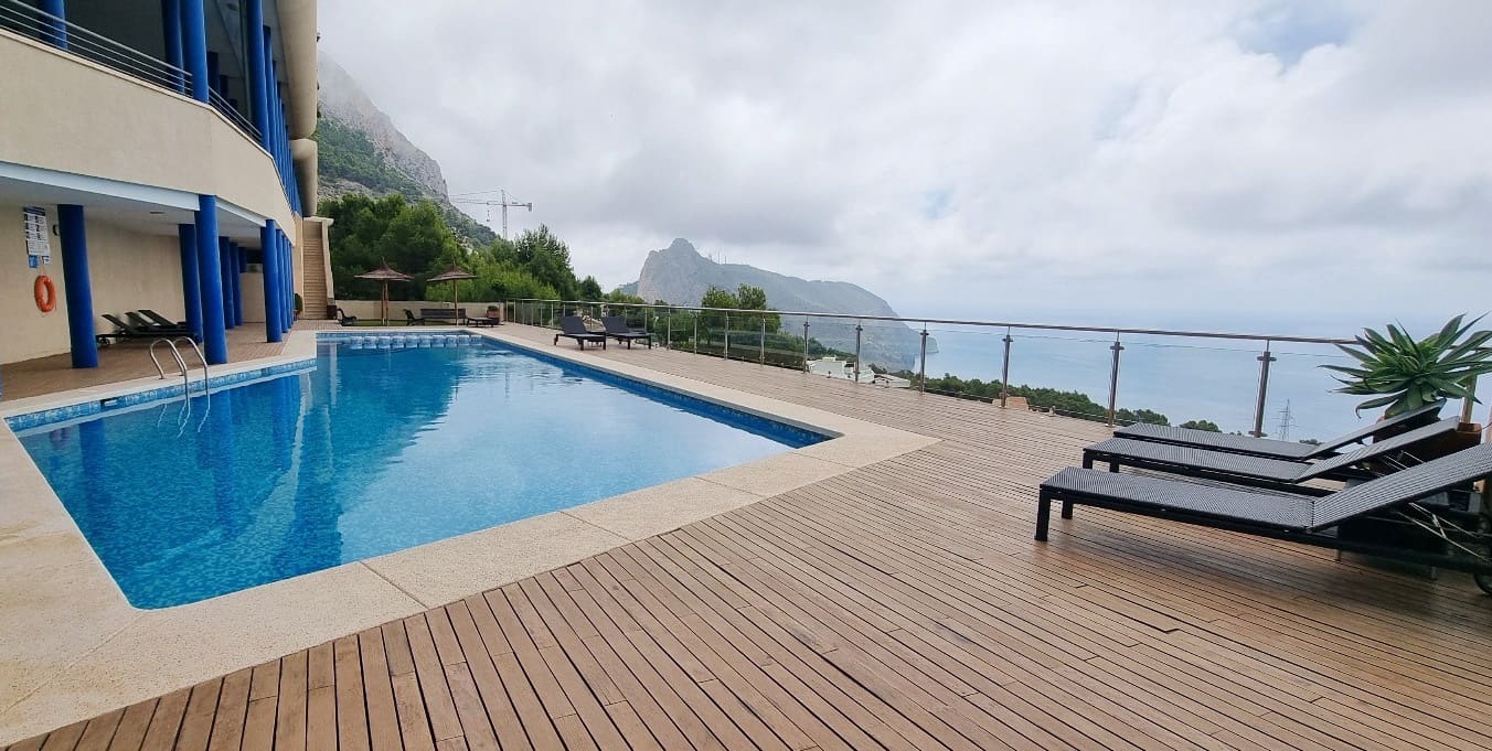 3 bedroom Apartment for rent in Altea with pool garage - € 2,150 (Ref: 9858060)