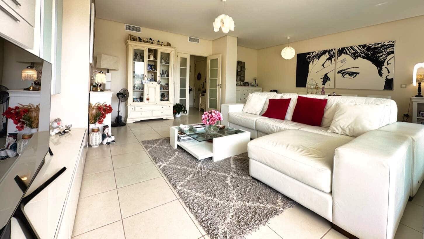 3 bedroom Apartment for rent in Altea with pool garage - € 2,150 (Ref: 9858060)