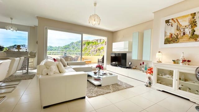 3 bedroom Apartment for rent in Altea with pool garage - € 2,150 (Ref: 9858060)