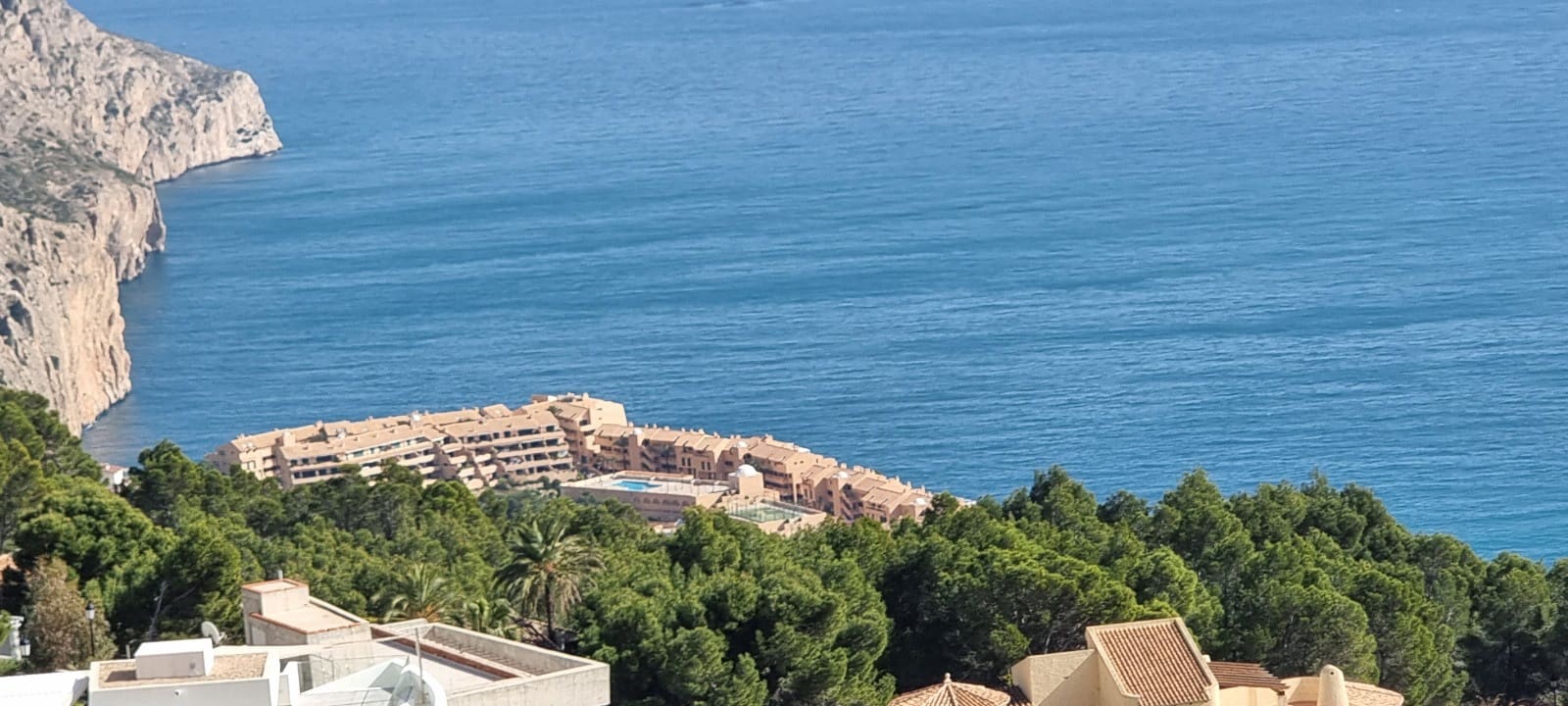 3 bedroom Apartment for rent in Altea with pool garage - € 2,150 (Ref: 9858060)