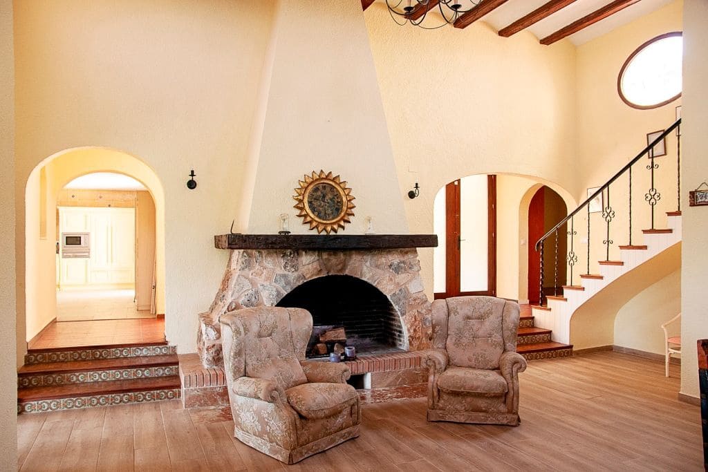 8 sypialnia Willa na sprzedaż w Javea / Xabia z basenem garażem - 1 290 000 € (Ref: 9858061)