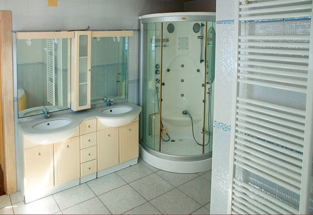 8 sypialnia Willa na sprzedaż w Javea / Xabia z basenem garażem - 1 290 000 € (Ref: 9858061)