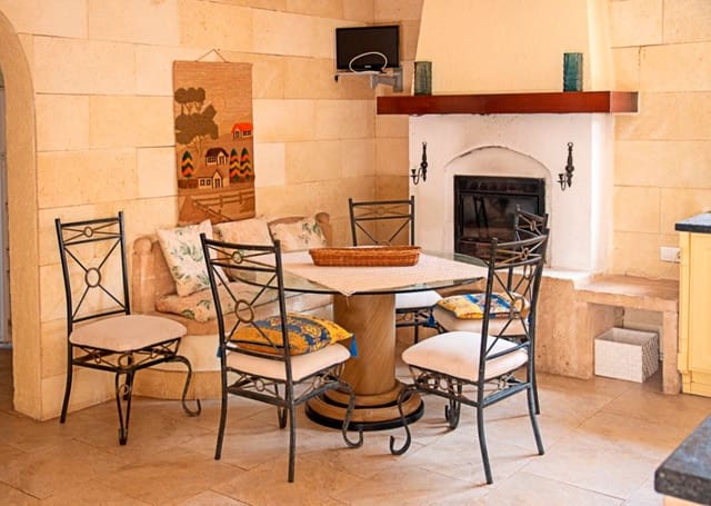 8 sypialnia Willa na sprzedaż w Javea / Xàbia z basenem garażem - 1 290 000 € (Ref: 9858061)