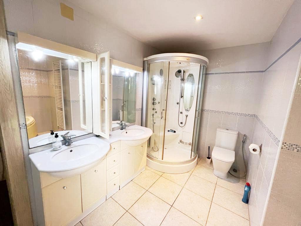8 sypialnia Willa na sprzedaż w Javea / Xabia z basenem garażem - 1 290 000 € (Ref: 9858061)