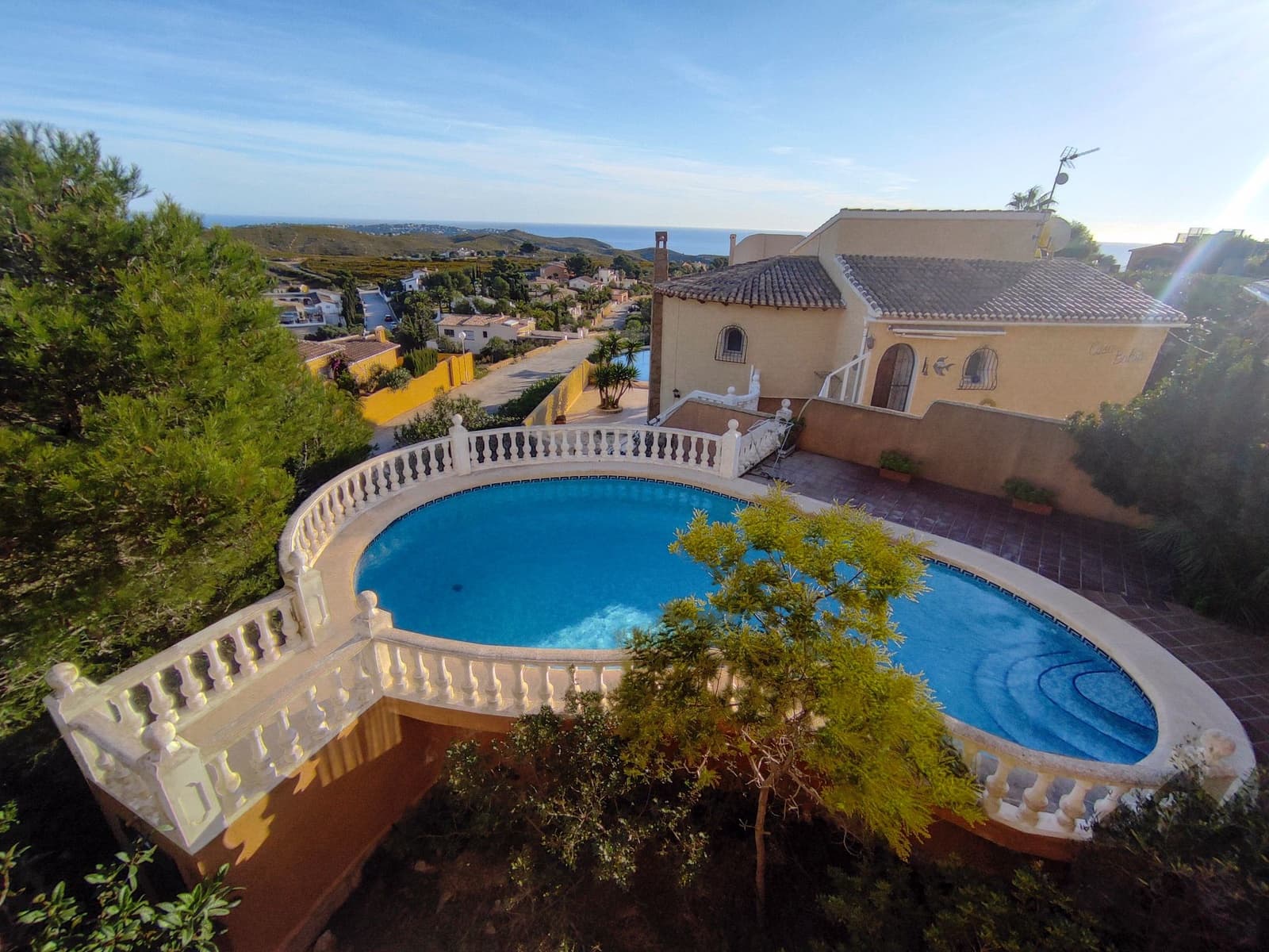 2 sypialnia Willa na sprzedaż w Benitachell / Benitatxell z basenem garażem - 619 000 € (Ref: 9858062)