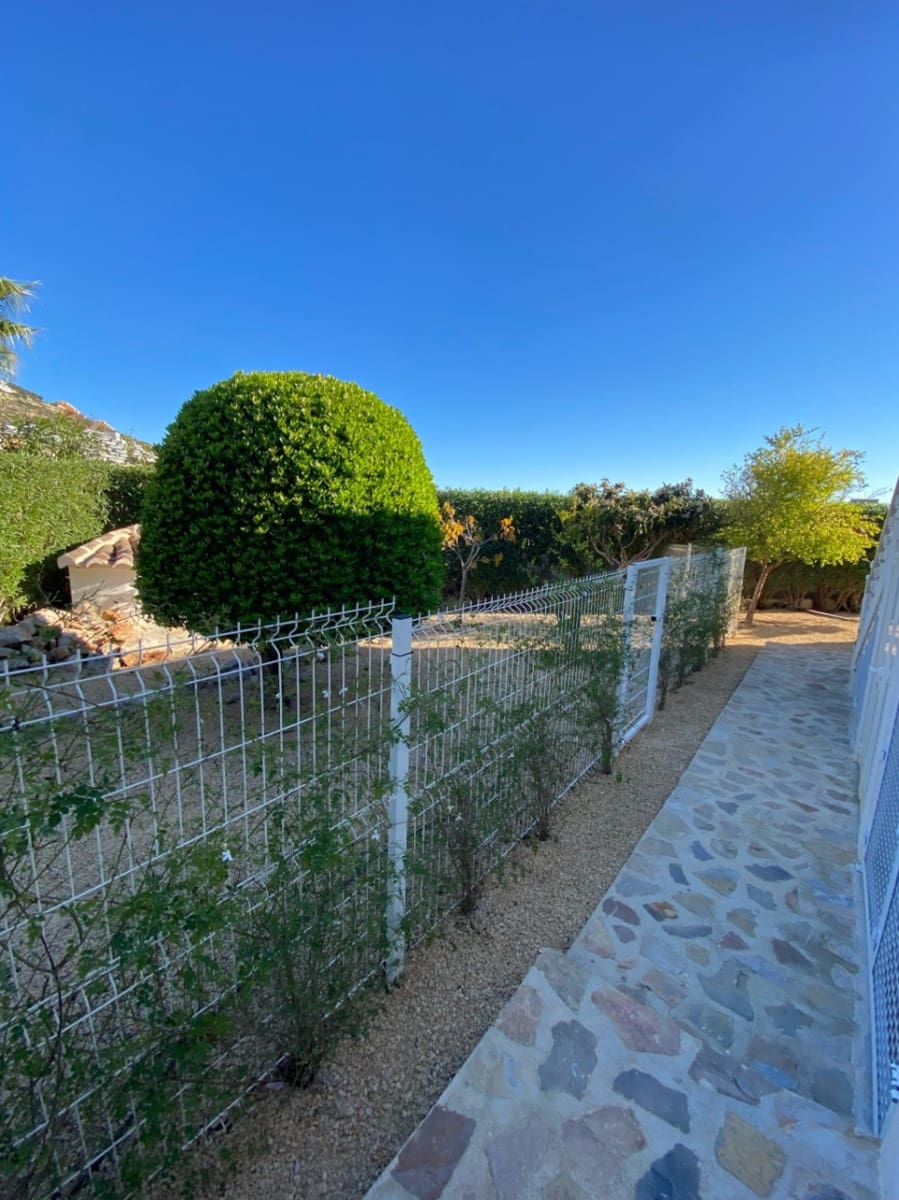 3 slaapkamer Villa te huur in Benitachell / Benitatxell - € 2.500 (Ref: 9880595)