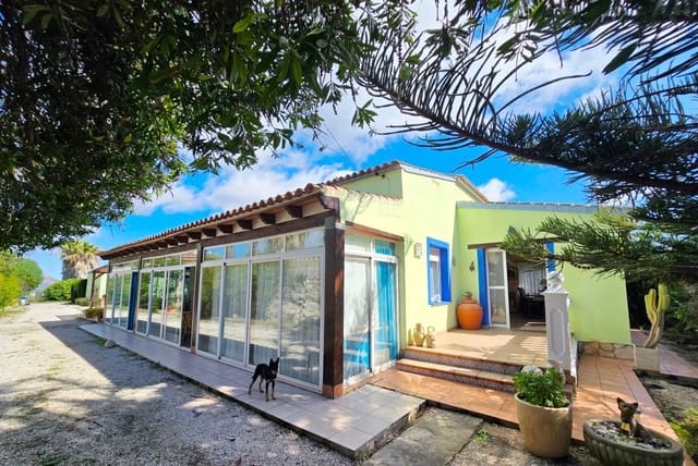 3 soveværelse Finca/Landehus til salg i Benitachell / Benitatxell med garage - € 475.000 (Ref: 9880596)