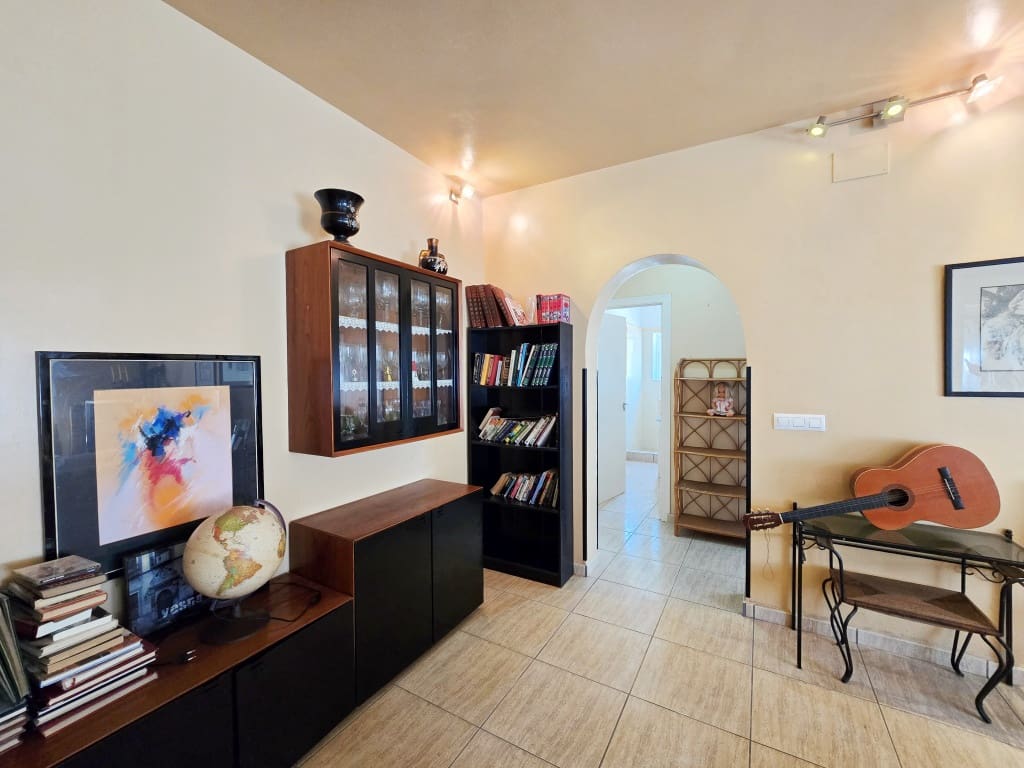 3 bedroom Finca/Country House for sale in Benitachell / Benitatxell with garage - € 475,000 (Ref: 9880596)