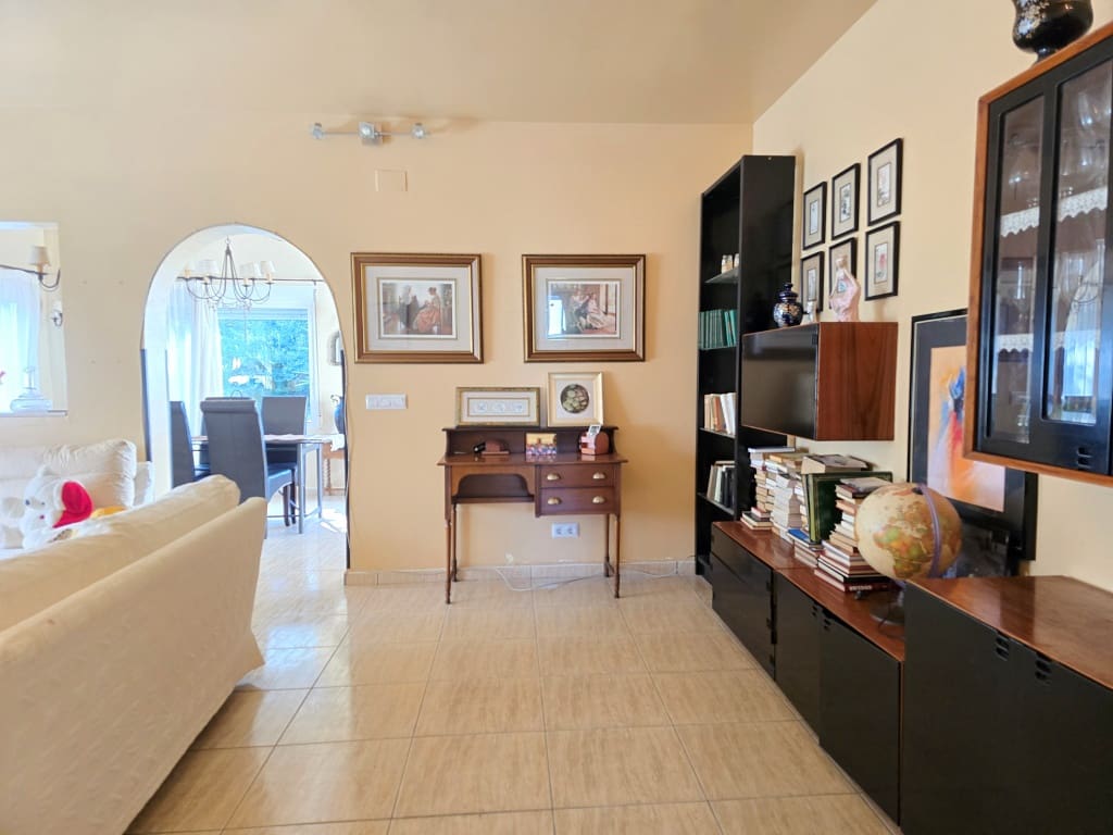 3 bedroom Finca/Country House for sale in Benitachell / Benitatxell with garage - € 475,000 (Ref: 9880596)