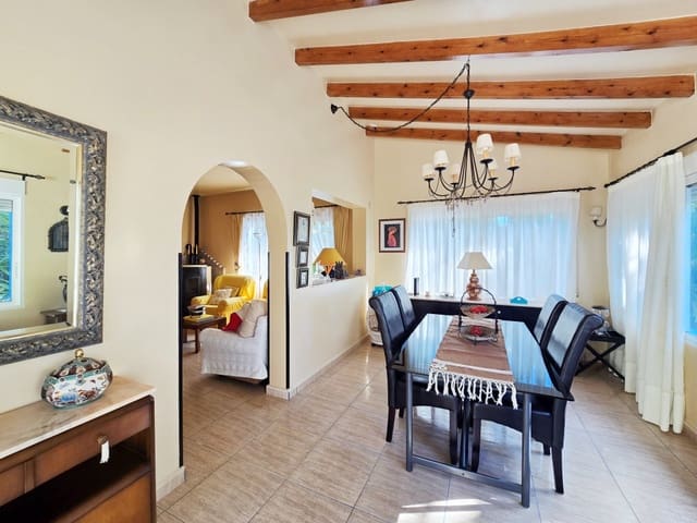 3 soveværelse Finca/Landehus til salg i Benitachell / Benitatxell med garage - € 475.000 (Ref: 9880596)
