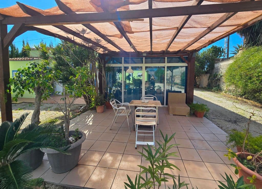 3 bedroom Finca/Country House for sale in Benitachell / Benitatxell with garage - € 475,000 (Ref: 9880596)