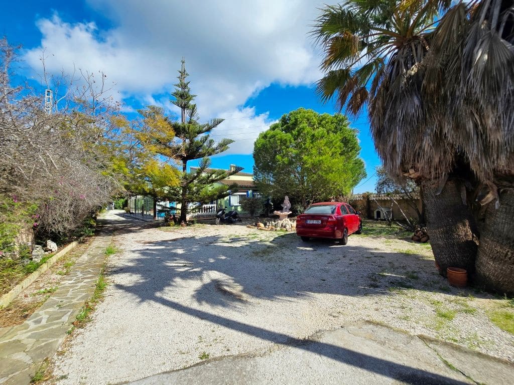 3 bedroom Finca/Country House for sale in Benitachell / Benitatxell with garage - € 475,000 (Ref: 9880596)