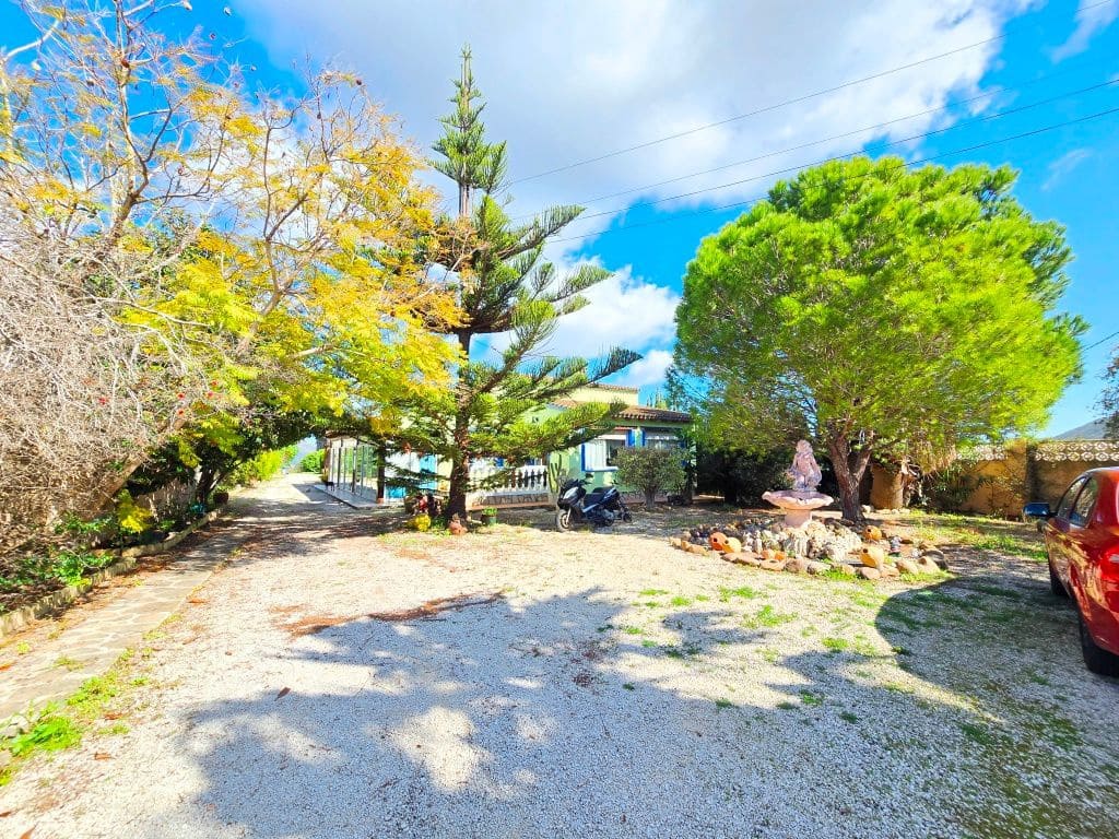 3 bedroom Finca/Country House for sale in Benitachell / Benitatxell with garage - € 475,000 (Ref: 9880596)