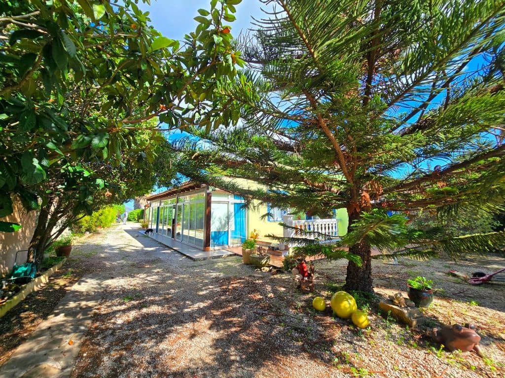 3 bedroom Finca/Country House for sale in Benitachell / Benitatxell with garage - € 475,000 (Ref: 9880596)