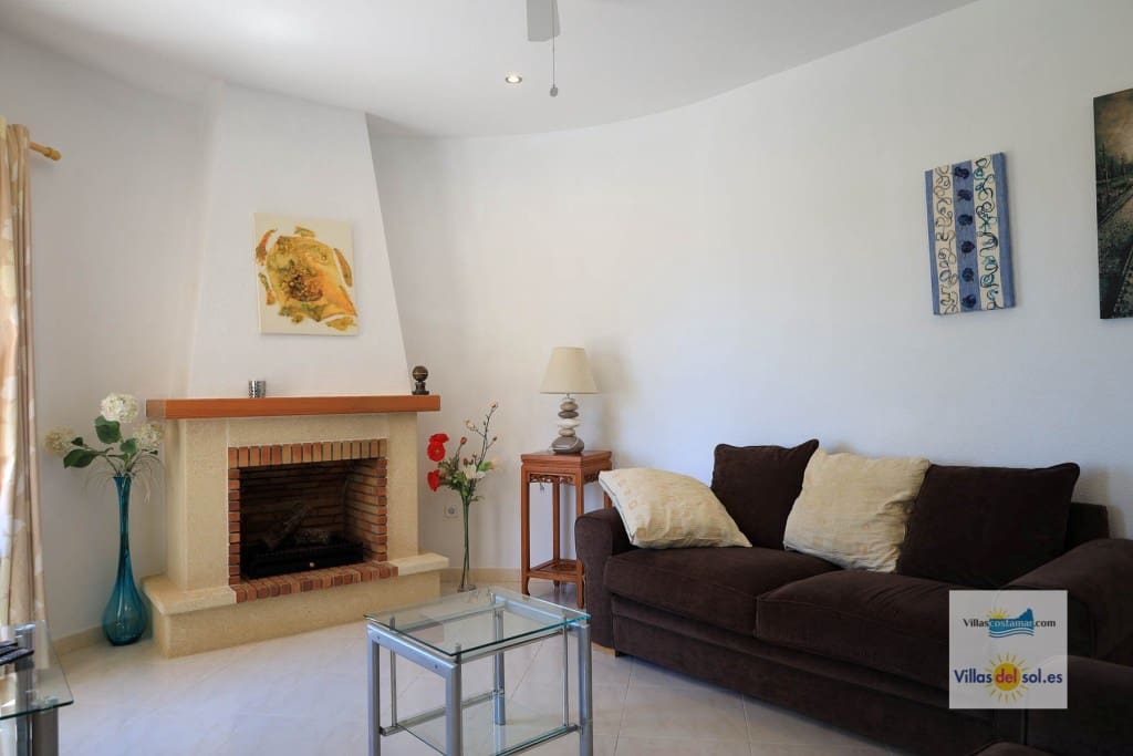 4 slaapkamer Villa te huur in Benitachell / Benitatxell met zwembad garage - € 2.400 (Ref: 9880597)