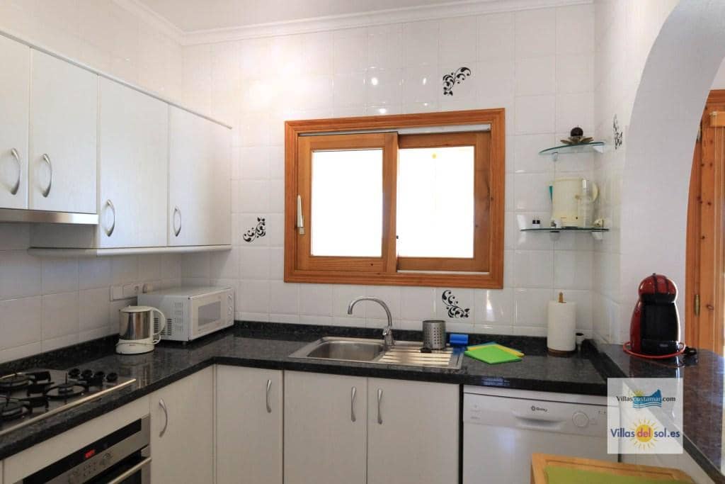 4 slaapkamer Villa te huur in Benitachell / Benitatxell met zwembad garage - € 2.400 (Ref: 9880597)