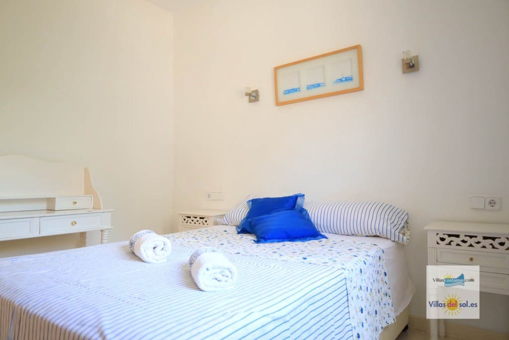 4 slaapkamer Villa te huur in Benitachell / Benitatxell met zwembad garage - € 2.400 (Ref: 9880597)