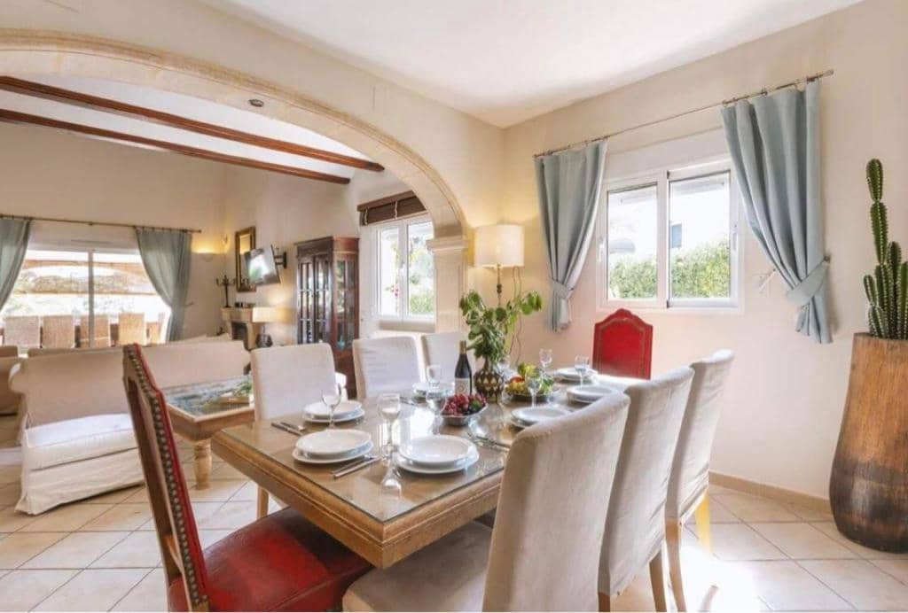 5 Zimmer Villa zu vermieten in Javea / Xabia mit Pool Garage - 3.000 € (Ref: 9880598)