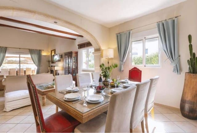 5 Zimmer Villa zu vermieten in Javea / Xàbia mit Pool Garage - 3.000 € (Ref: 9880598)