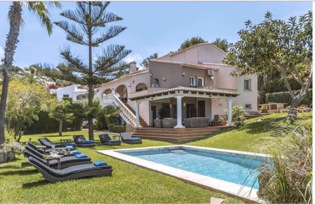 5 Zimmer Villa zu vermieten in Javea / Xàbia mit Pool Garage - 3.000 € (Ref: 9880598)