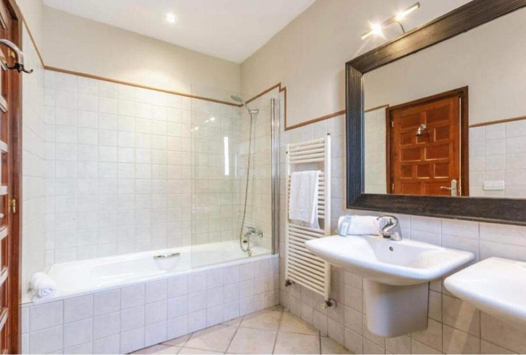 5 Zimmer Villa zu vermieten in Javea / Xabia mit Pool Garage - 3.000 € (Ref: 9880598)