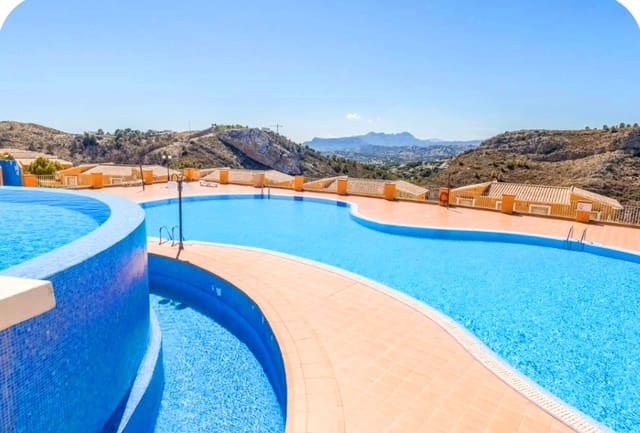 2 sovrum Lägenhet att hyra i Benitachell / Benitatxell med pool garage - 750 € (Ref: 9912408)