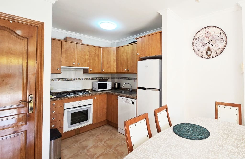2 sypialnia Apartament do wynajęcia w Benitachell / Benitatxell z basenem garażem - 750 € (Ref: 9912408)