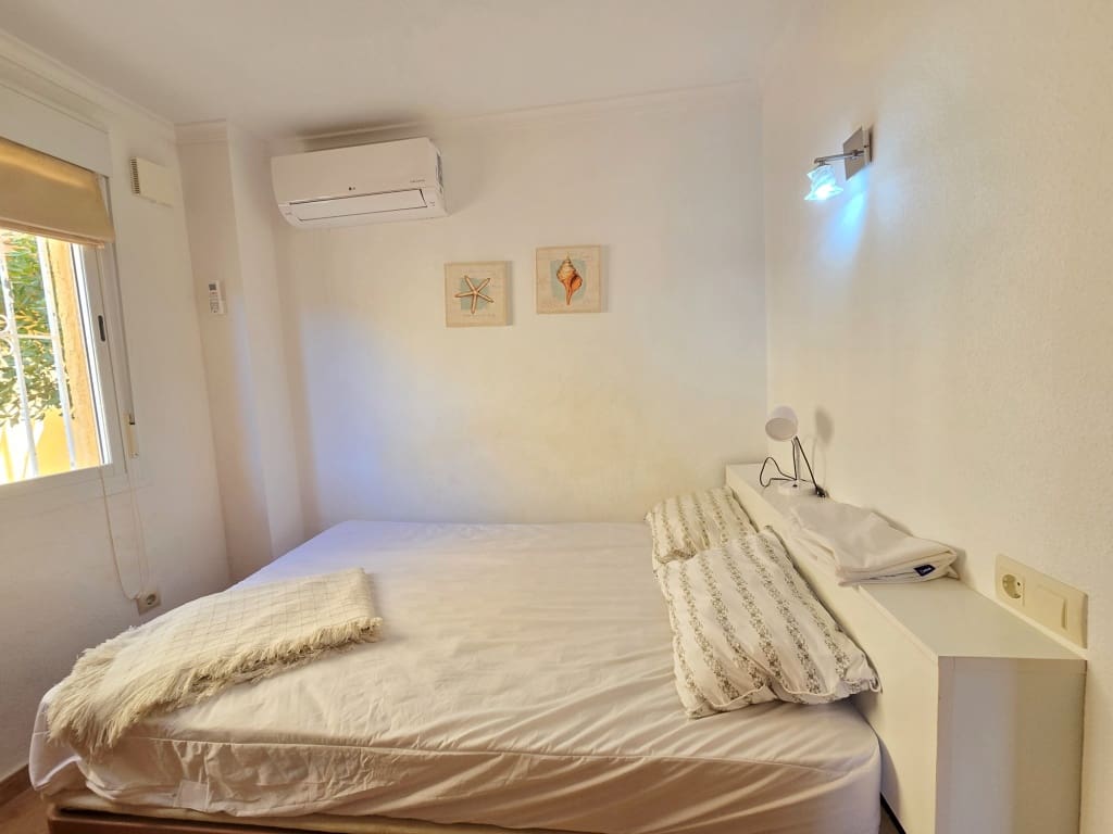 2 sypialnia Apartament do wynajęcia w Benitachell / Benitatxell z basenem garażem - 750 € (Ref: 9912408)