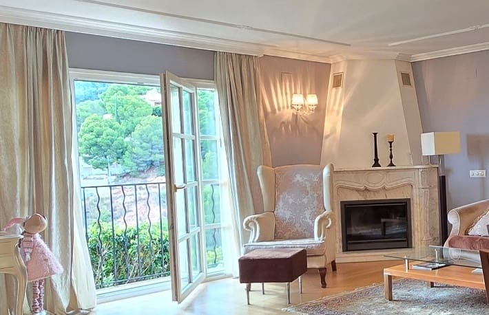 3 bedroom Villa for sale in Altea with pool garage - € 790,000 (Ref: 9912409)