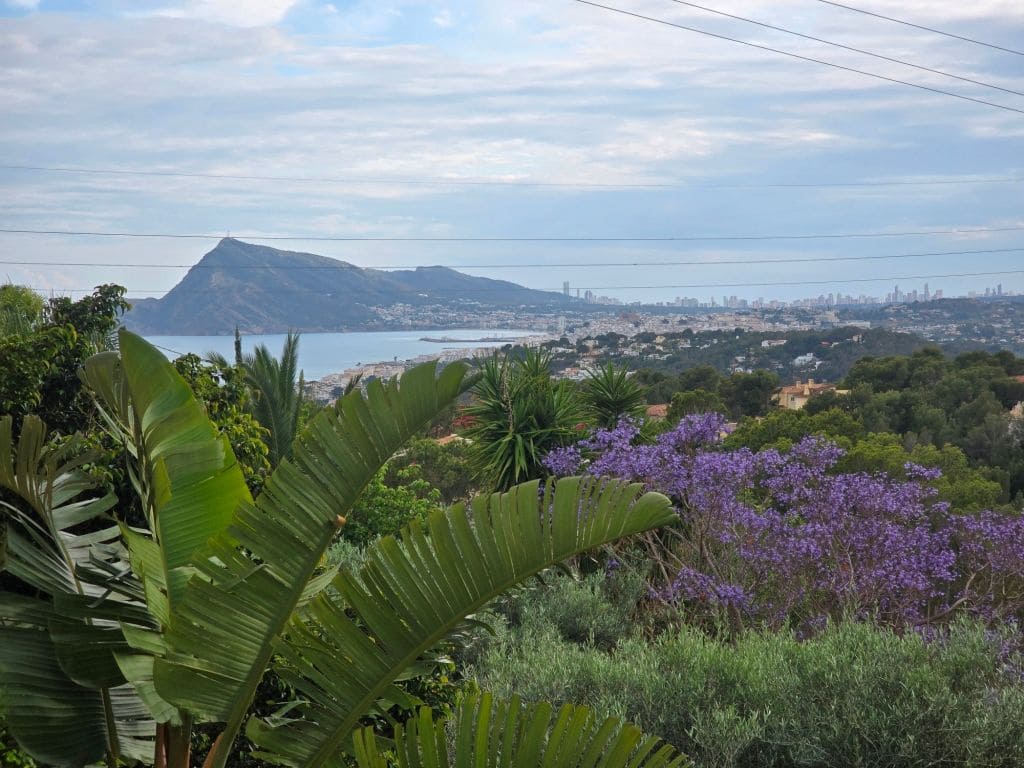 3 bedroom Villa for sale in Altea with pool garage - € 790,000 (Ref: 9912409)