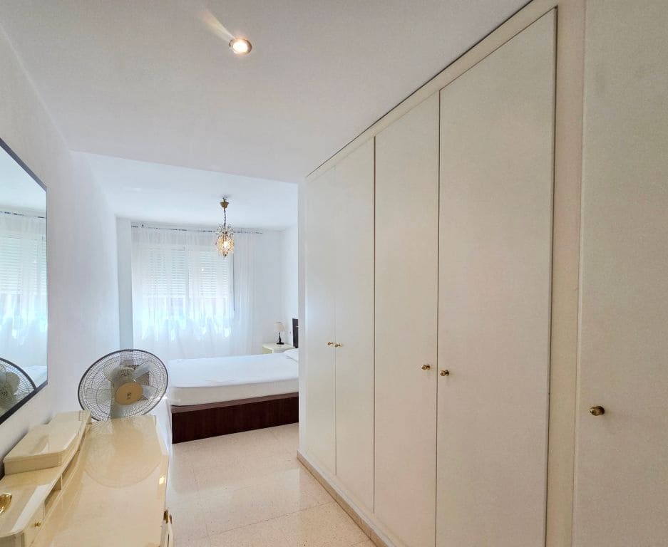 2 sovrum Lägenhet att hyra i Javea / Xabia med garage - 1 100 € (Ref: 9986276)