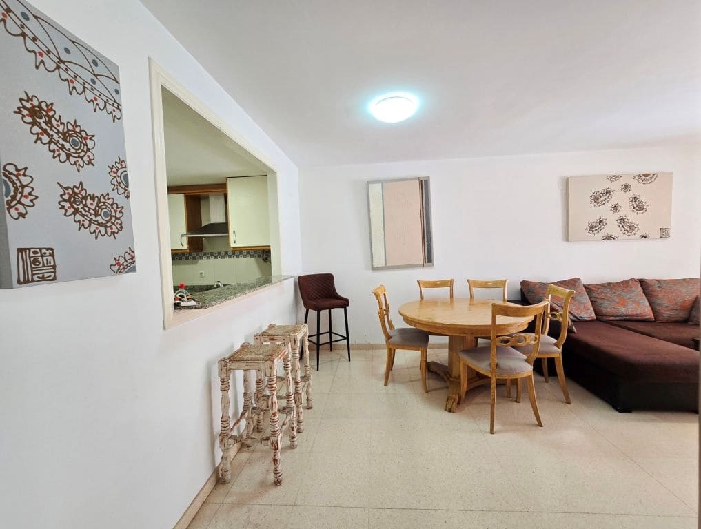 2 sovrum Lägenhet att hyra i Javea / Xabia med garage - 1 100 € (Ref: 9986276)