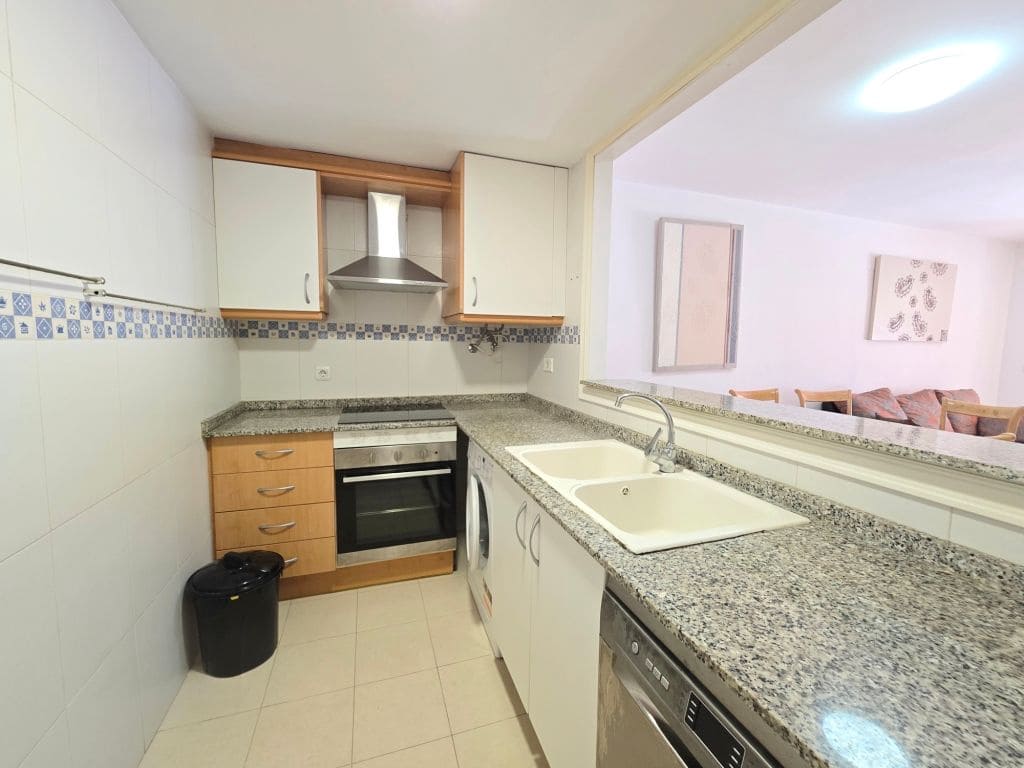 2 sovrum Lägenhet att hyra i Javea / Xabia med garage - 1 100 € (Ref: 9986276)