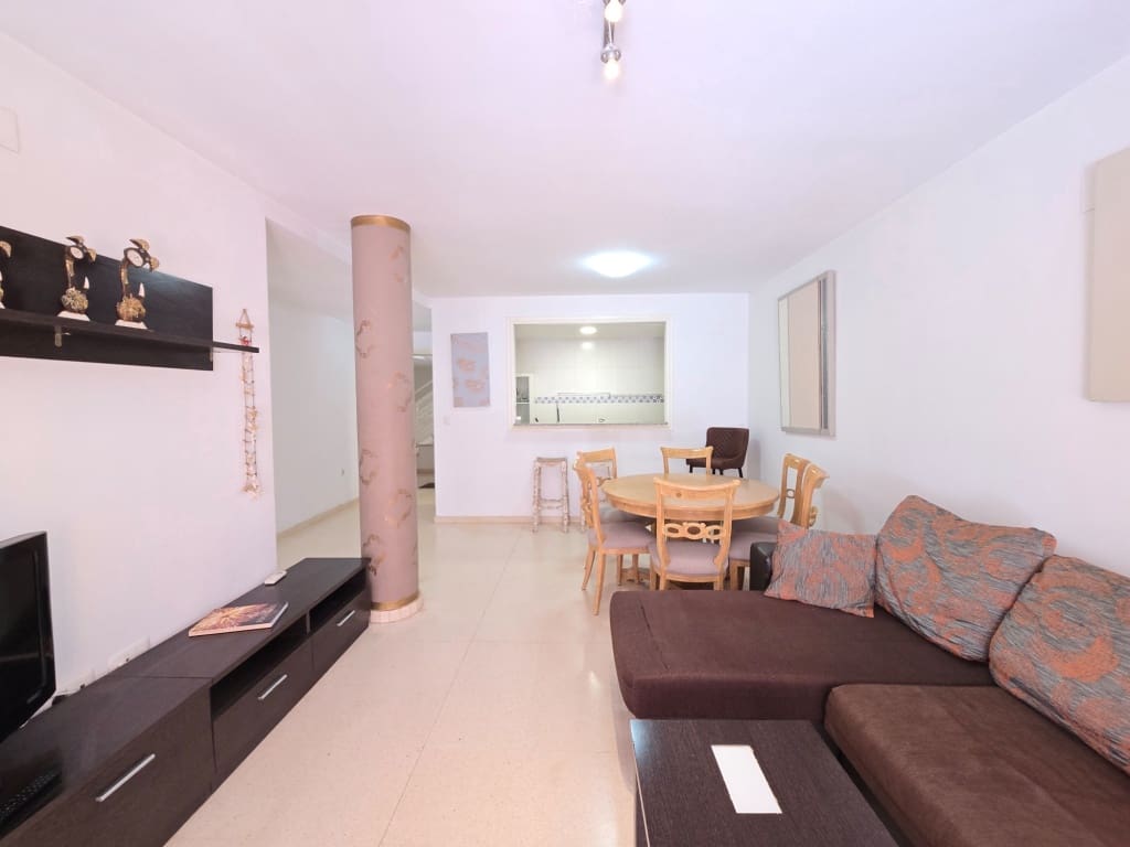 2 sovrum Lägenhet att hyra i Javea / Xabia med garage - 1 100 € (Ref: 9986276)