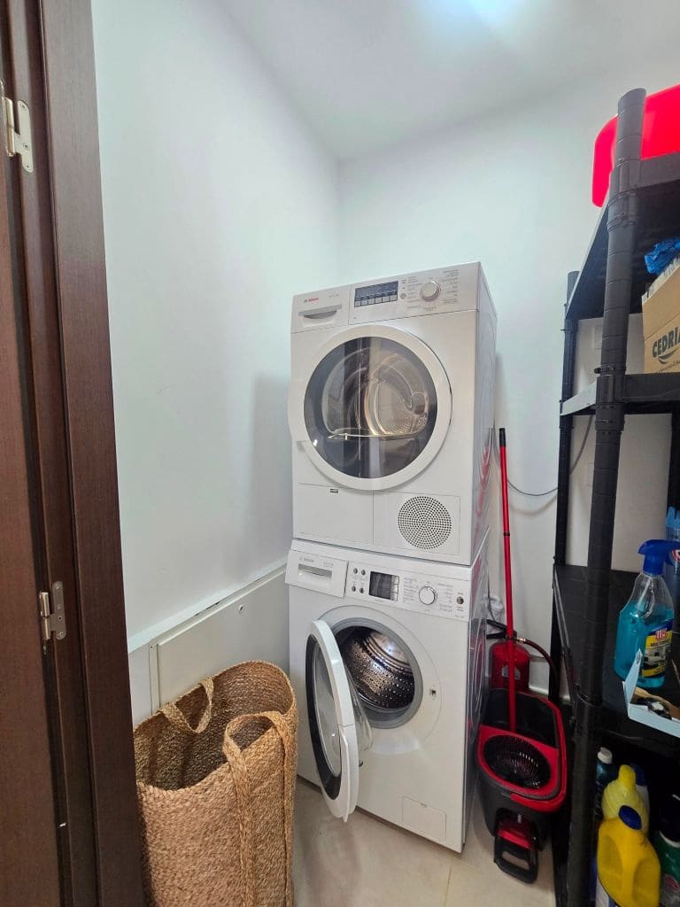 4 quarto Moradia para arrendar em Moraira com piscina garagem - 3 000 € (Ref: 9986277)
