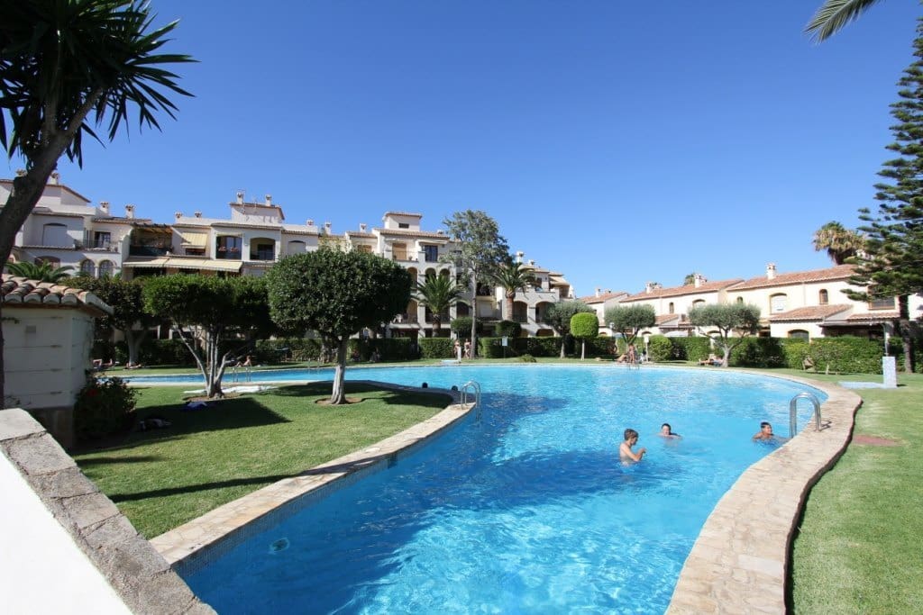1 bedroom Apartment for rent in Javea / Xabia with pool - € 900 (Ref: 9986279)