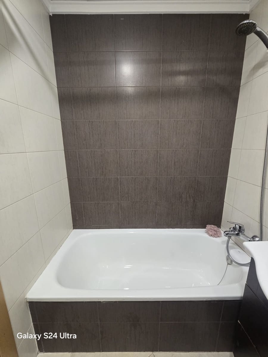 Appartement de 2 chambres à louer à Denia avec piscine - 900 € (Ref: 9986280)