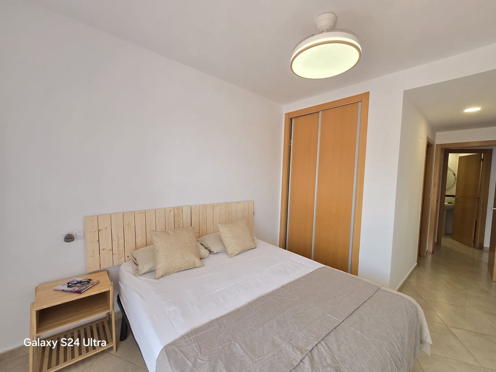 Appartement de 2 chambres à louer à Denia avec piscine - 900 € (Ref: 9986280)