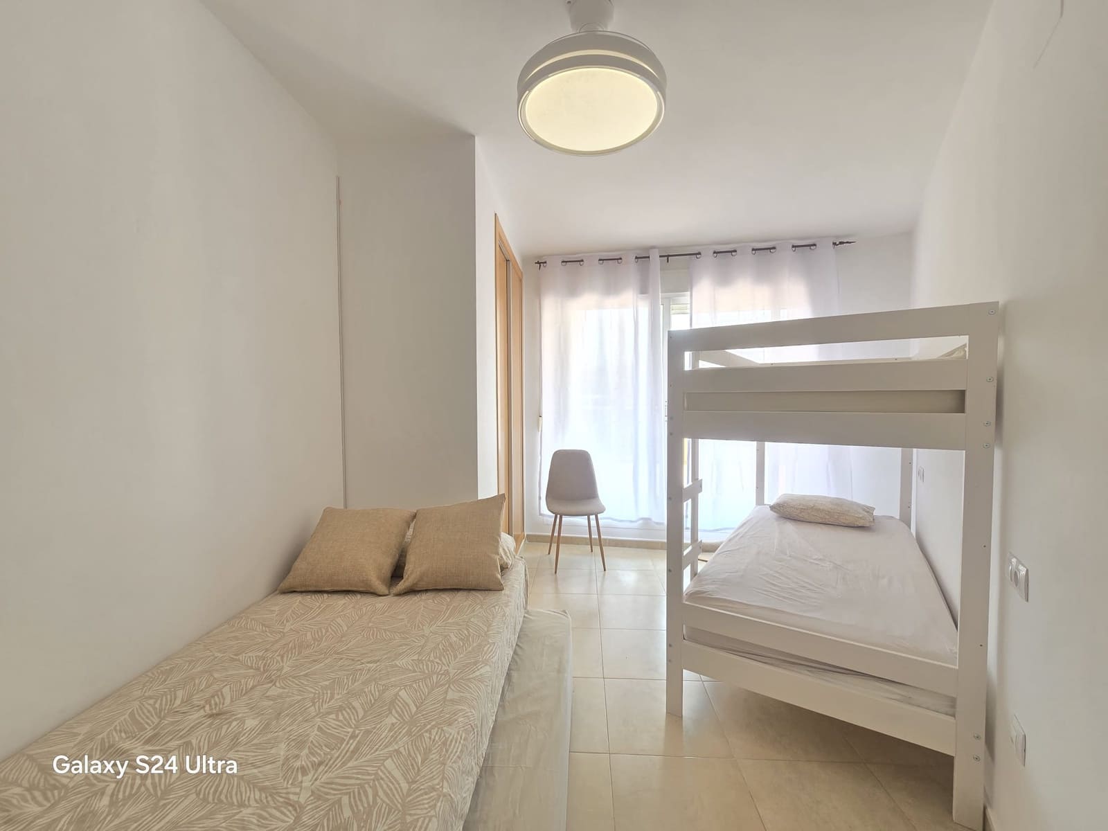 Appartement de 2 chambres à louer à Denia avec piscine - 900 € (Ref: 9986280)