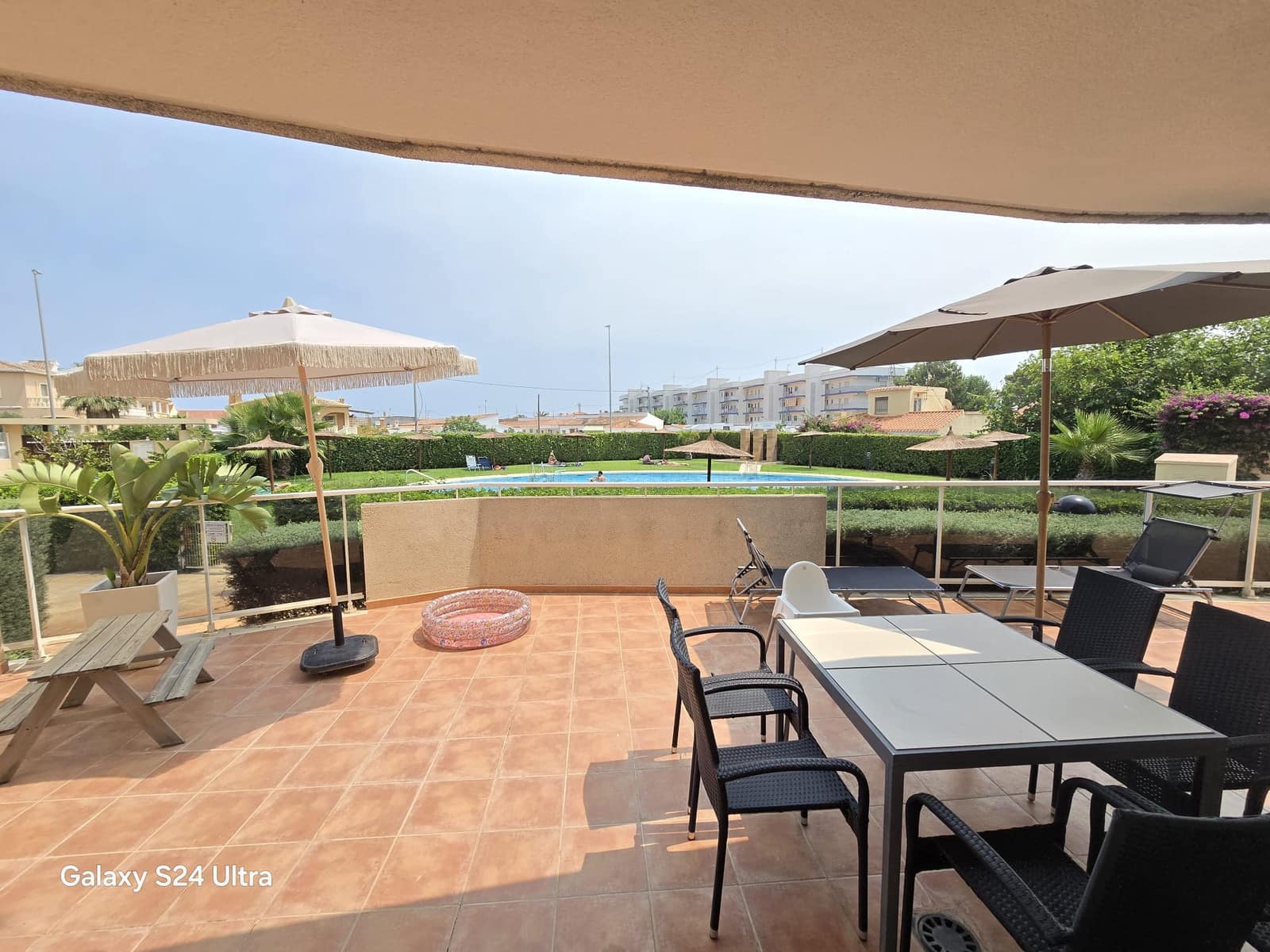 Appartement de 2 chambres à louer à Denia avec piscine - 900 € (Ref: 9986280)