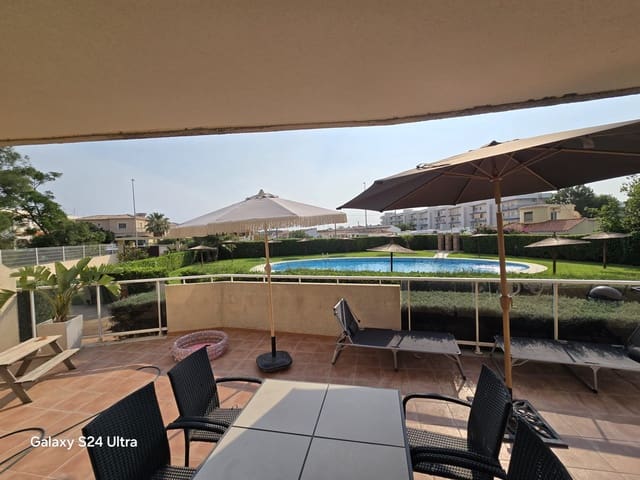 2 slaapkamer Appartement te huur in Dénia met zwembad - € 875 (Ref: 9986280)
