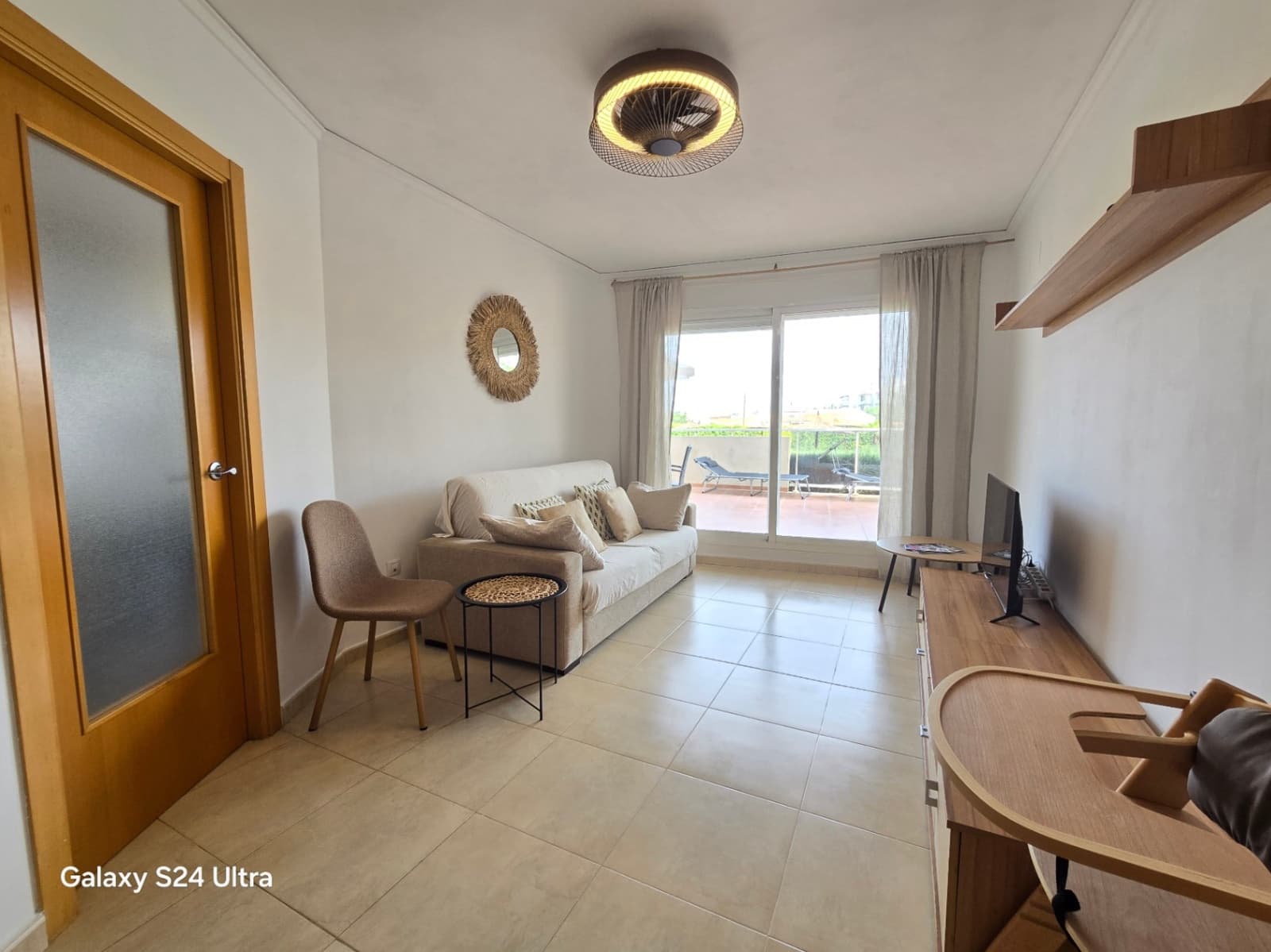 2 bedroom Apartment for rent in Denia with pool - € 875 (Ref: 9986280)