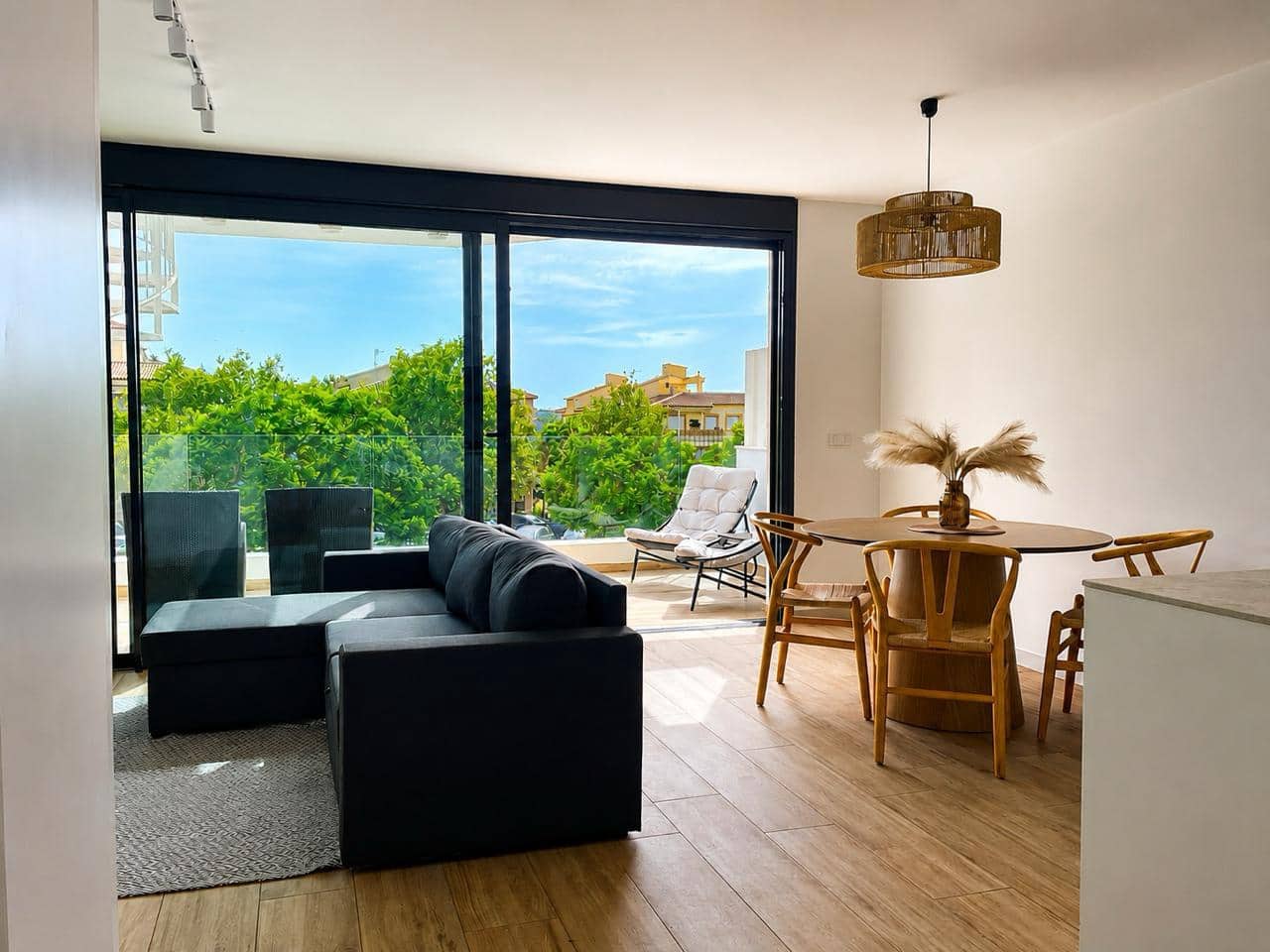 Appartement de 3 chambres à louer à Javea / Xabia avec piscine garage - 2 000 € (Ref: 9986281)