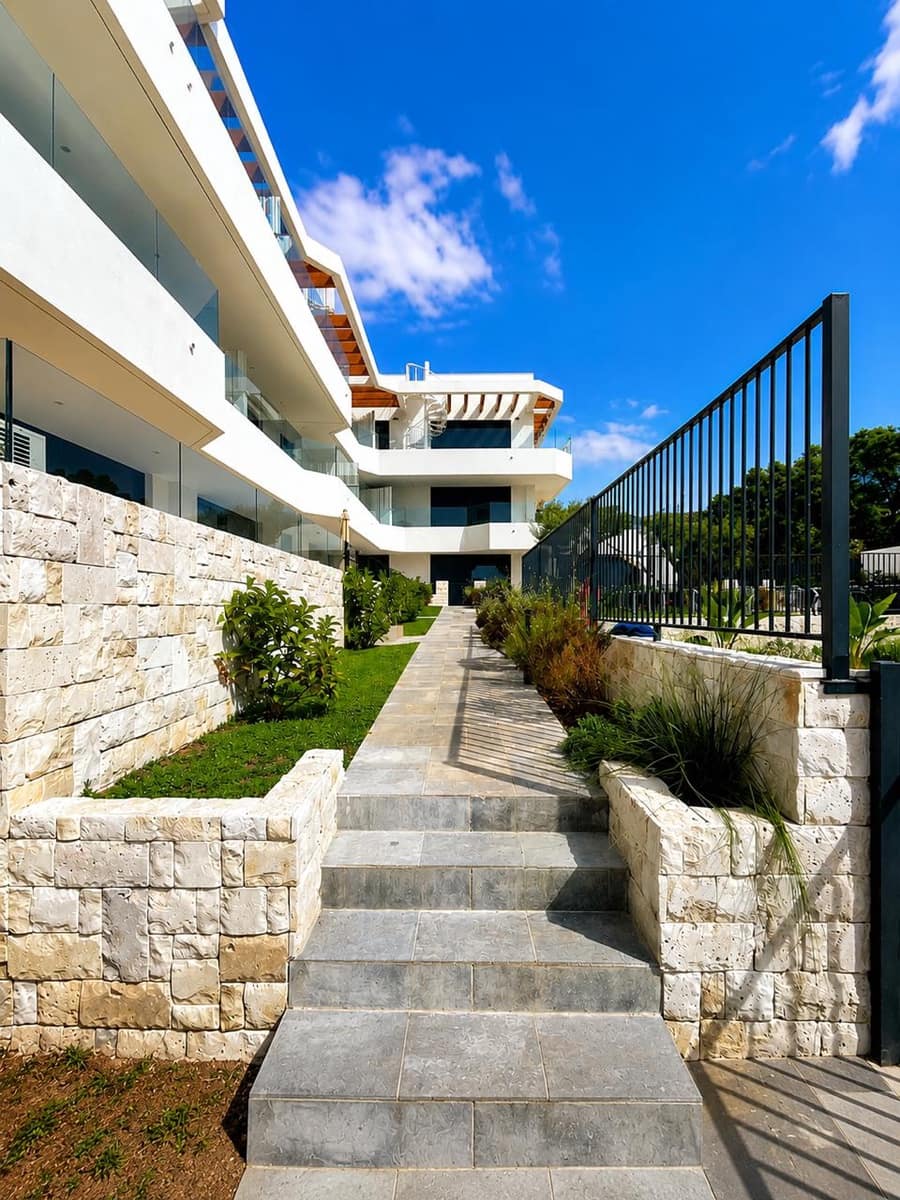 Appartement de 3 chambres à louer à Javea / Xabia avec piscine garage - 2 000 € (Ref: 9986281)