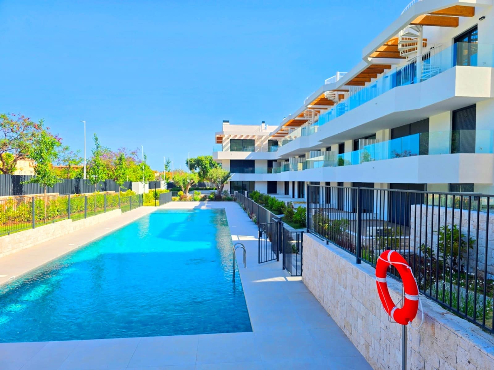 Appartement de 3 chambres à louer à Javea / Xabia avec piscine garage - 2 000 € (Ref: 9986281)