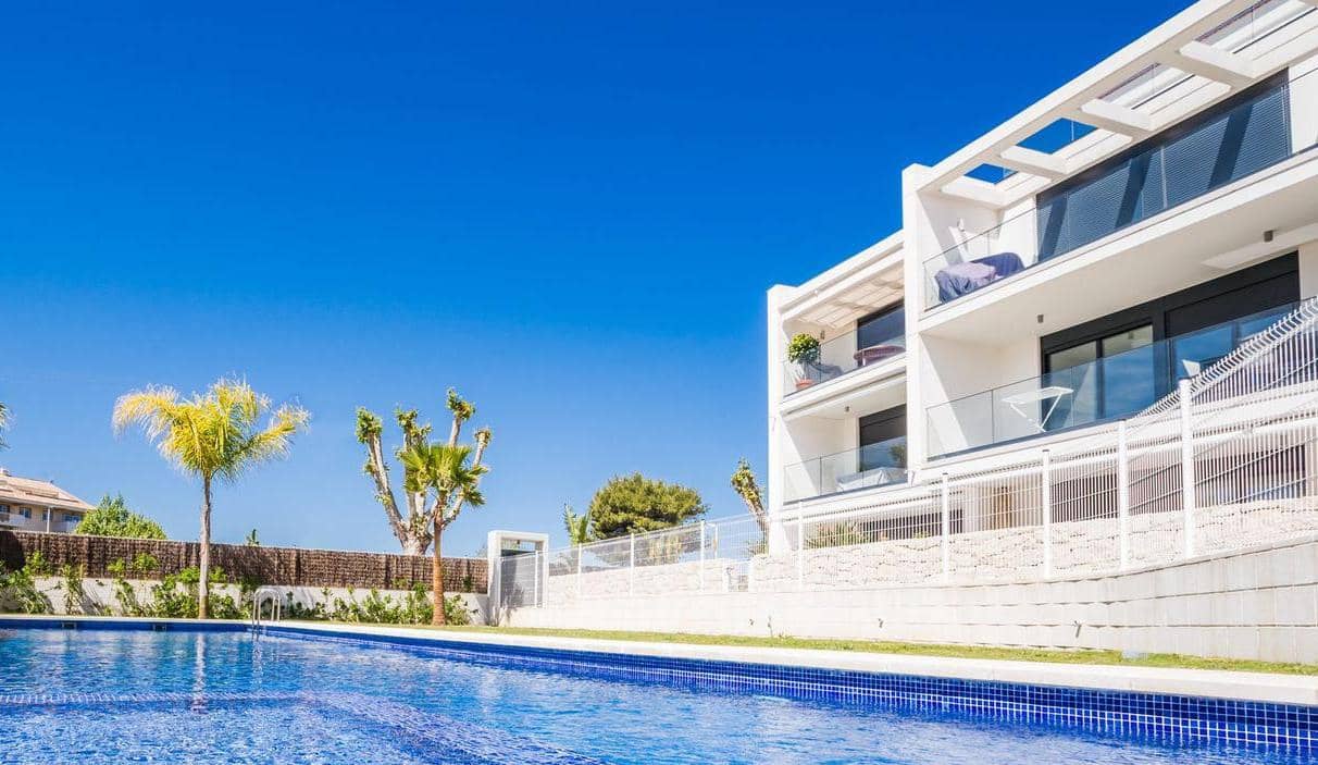 2 sovrum Lägenhet att hyra i Javea / Xabia med pool garage - 1 300 € (Ref: 9986282)